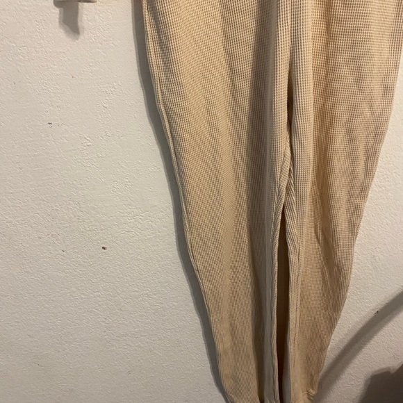 Fin & Vince Cream Button-Up Thermal Onesie - Picture 2 of 4